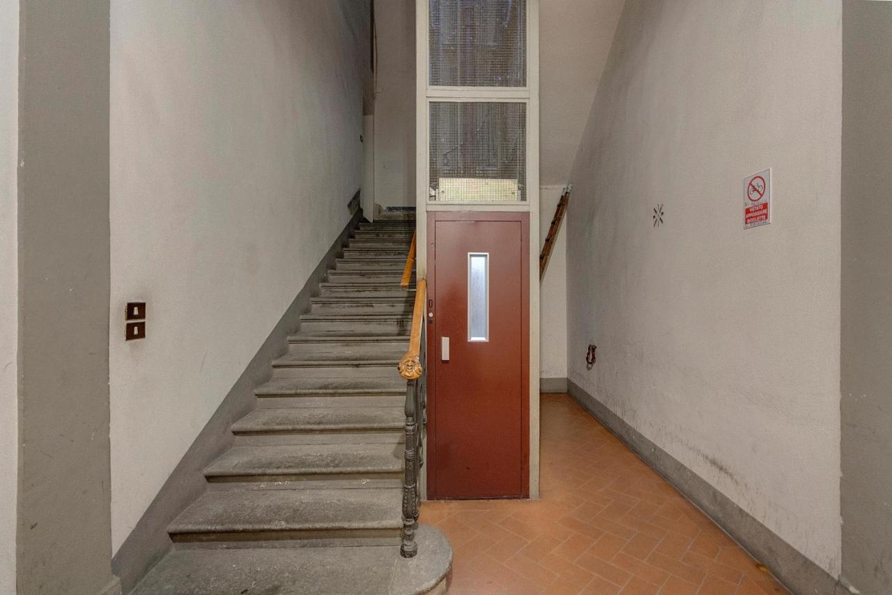 Servi Apartment By Mamo Florence Exterior photo